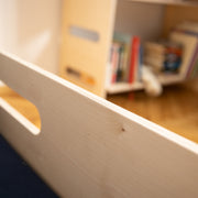 das Kinderbett